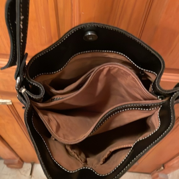 Patricia Nash Leather Tooled Cut Out Bucket Crossbody Bag - Picture 13 of 13